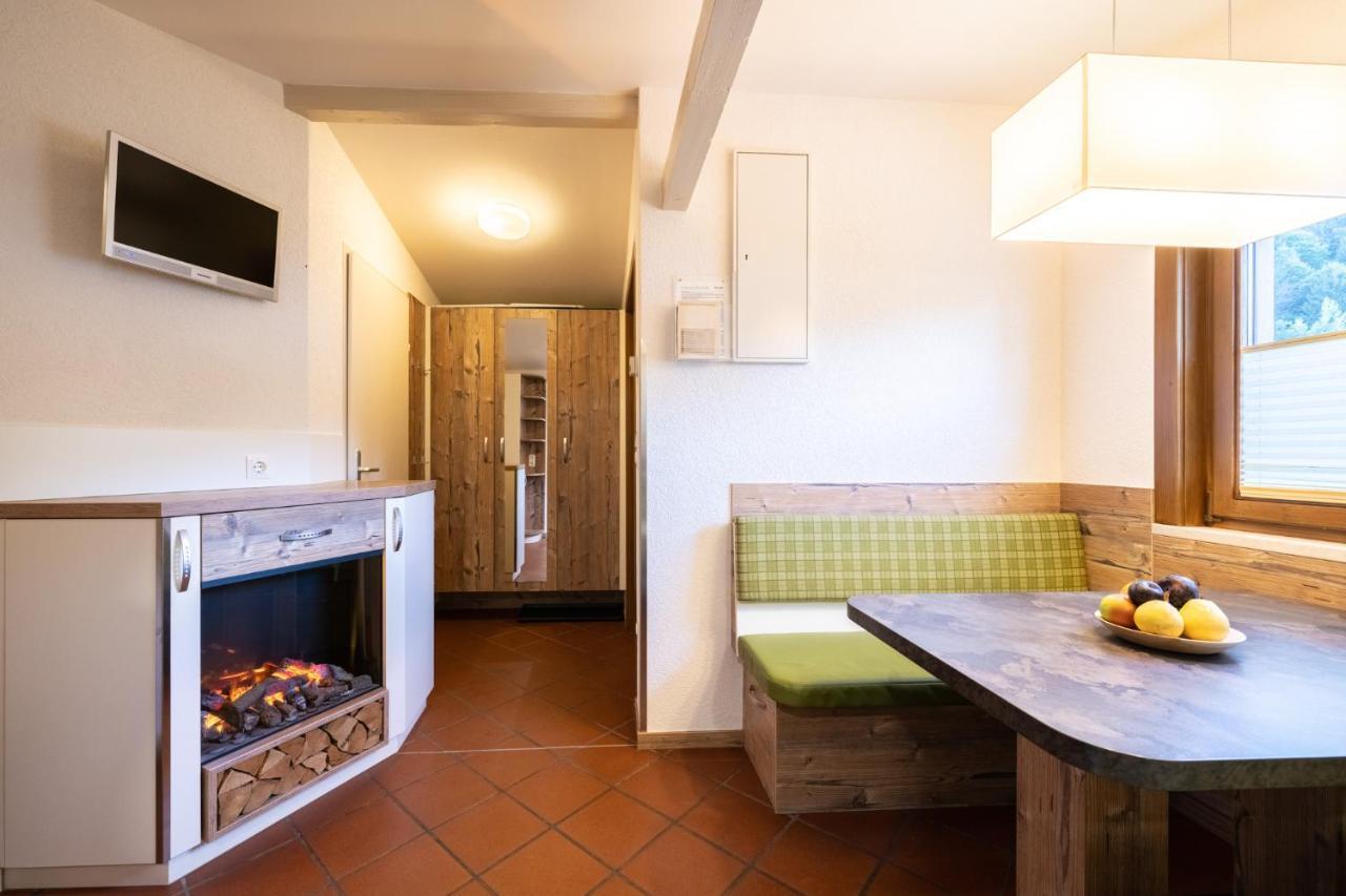 Camping Chalets Brunner Am See Villa Dobriach Ngoại thất bức ảnh