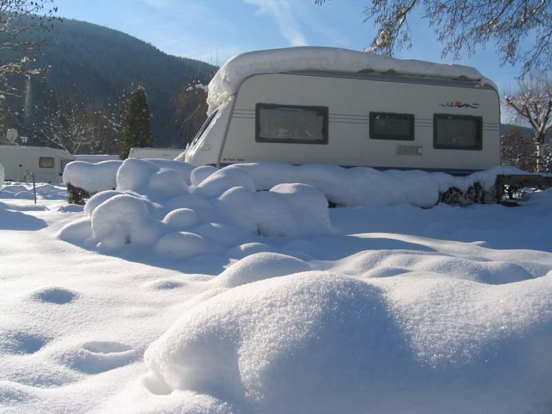 Camping Chalets Brunner Am See Villa Dobriach Ngoại thất bức ảnh